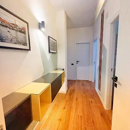 Residenza Montanaro Lägenhet *